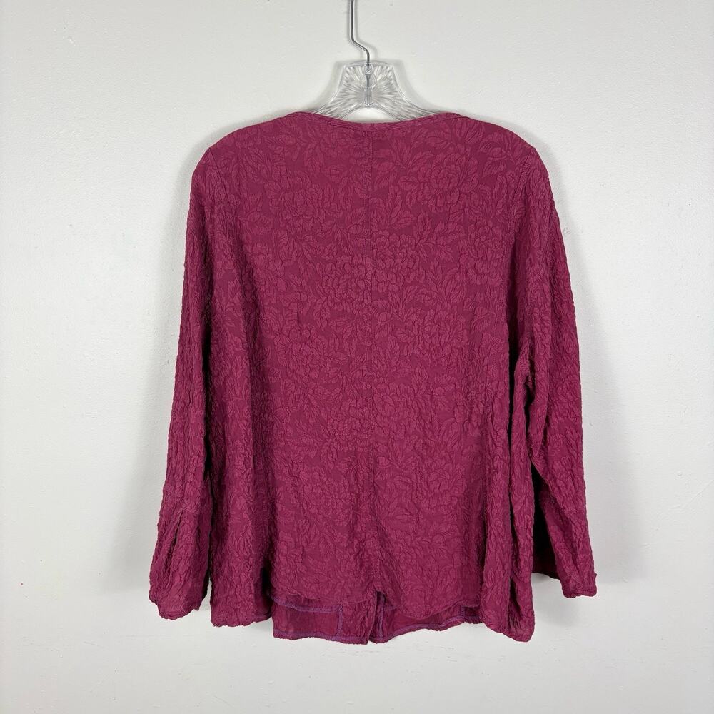 URU Top Women’s XL Berry Silk Textured Floral Jacquard Tunic Artsy Whimsical - Picture 9 of 9
